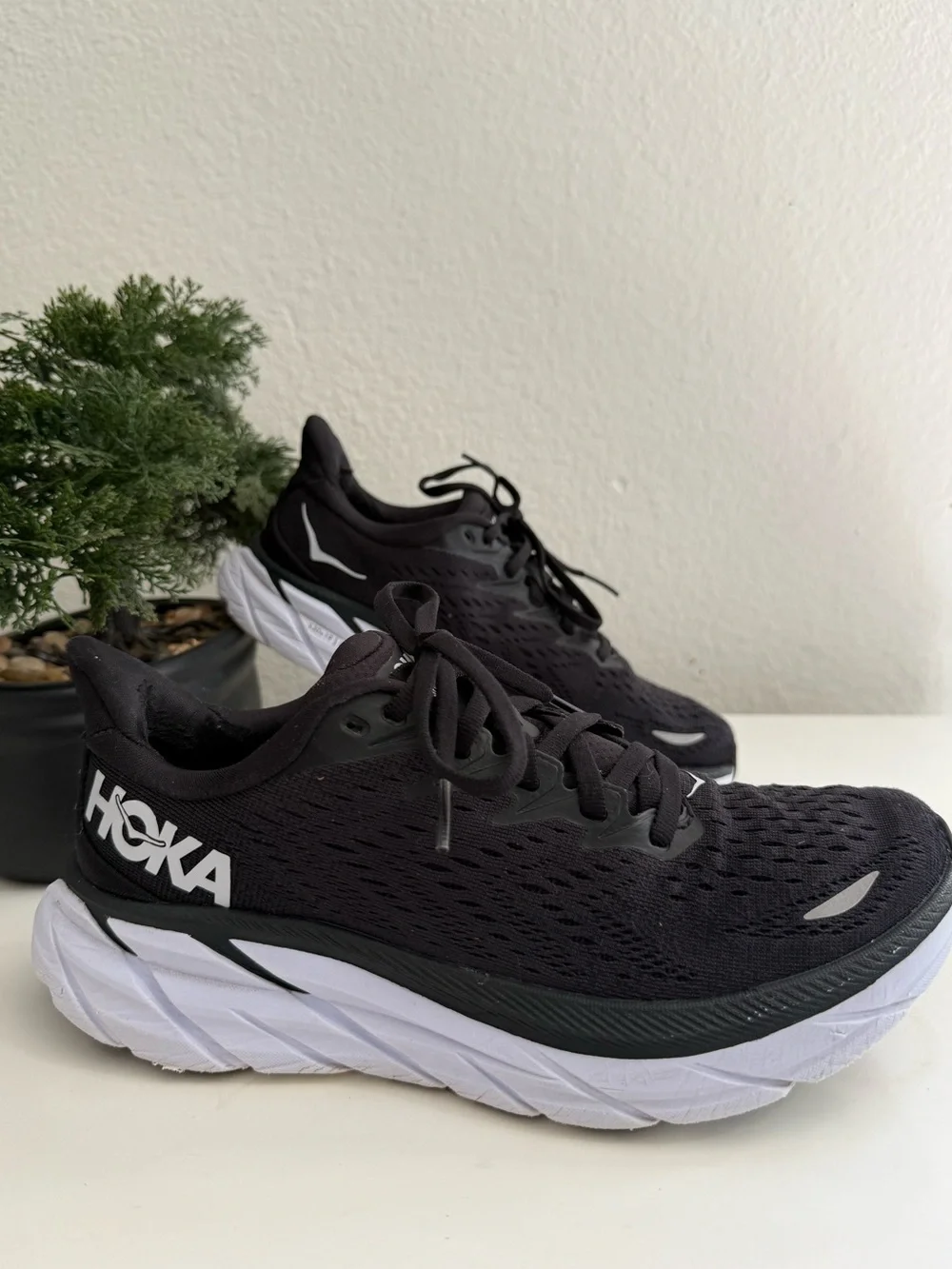 Hoka clifton 8 Women size 6 Black and White Athletic Running Shoes